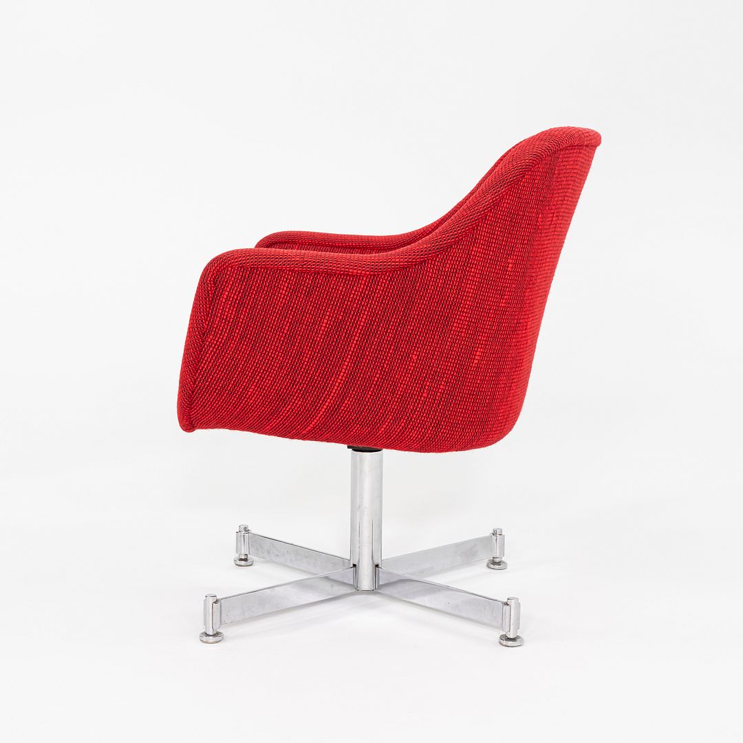 1970s Ward Bennett for Brickel Associates Bumper Swivel Armchair in Red Fabric
