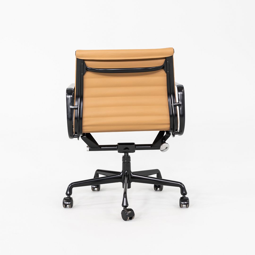 2022 Herman Miller Eames Aluminum Group Management Desk Chair in Tan, 2x Avail