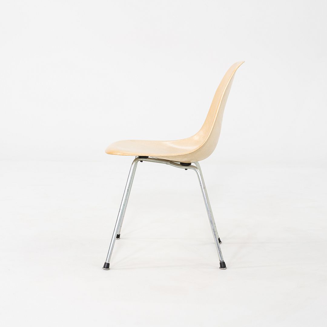 1955 Set of Four Herman Miller Eames Fiberglass DSX Chairs with Chrome H-Bases