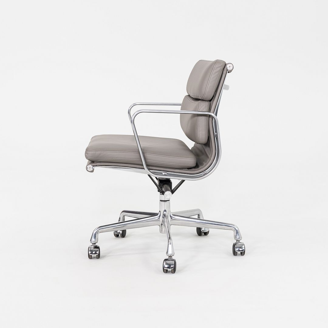 2013 Herman Miller Eames Soft Pad Management Desk Chair Grey Leather 3x Avail