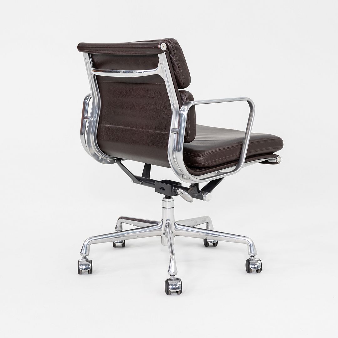 2009 Herman Miller Eames Soft Pad Management Desk Chair Brown Leather 7x Avail
