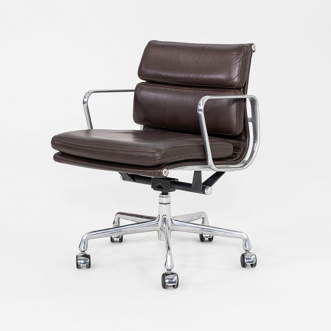 2009 Herman Miller Eames Soft Pad Management Desk Chair Brown Leather 7x Avail