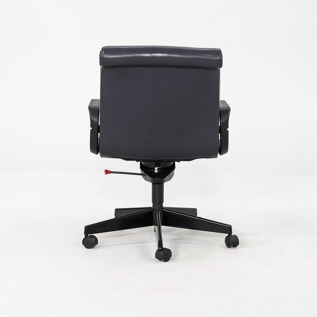 C. 2001 Richard Sapper Management Desk Chair Grey with Tilt Mechanism 12+ Avail