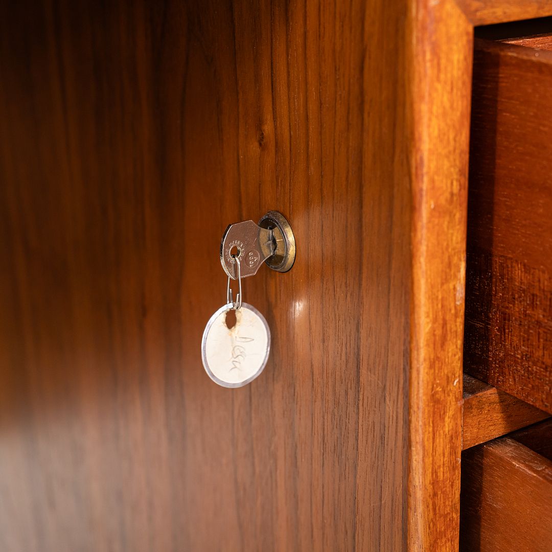 1970s Jens Risom Design Executive Desk in Walnut with Five Drawers