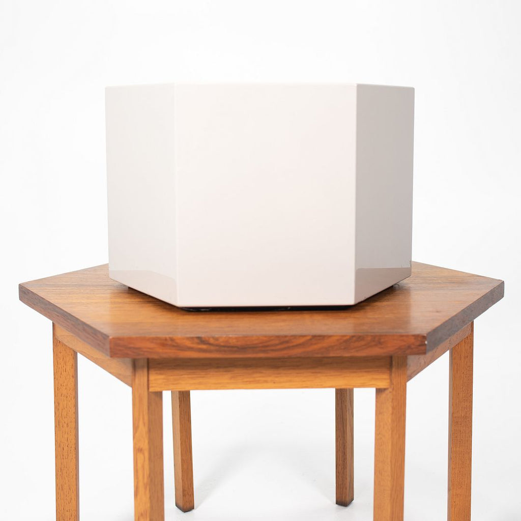 2010s Minotti Aeron Side Table Made of MDF and Miter Folding by Rodolfo Dordoni