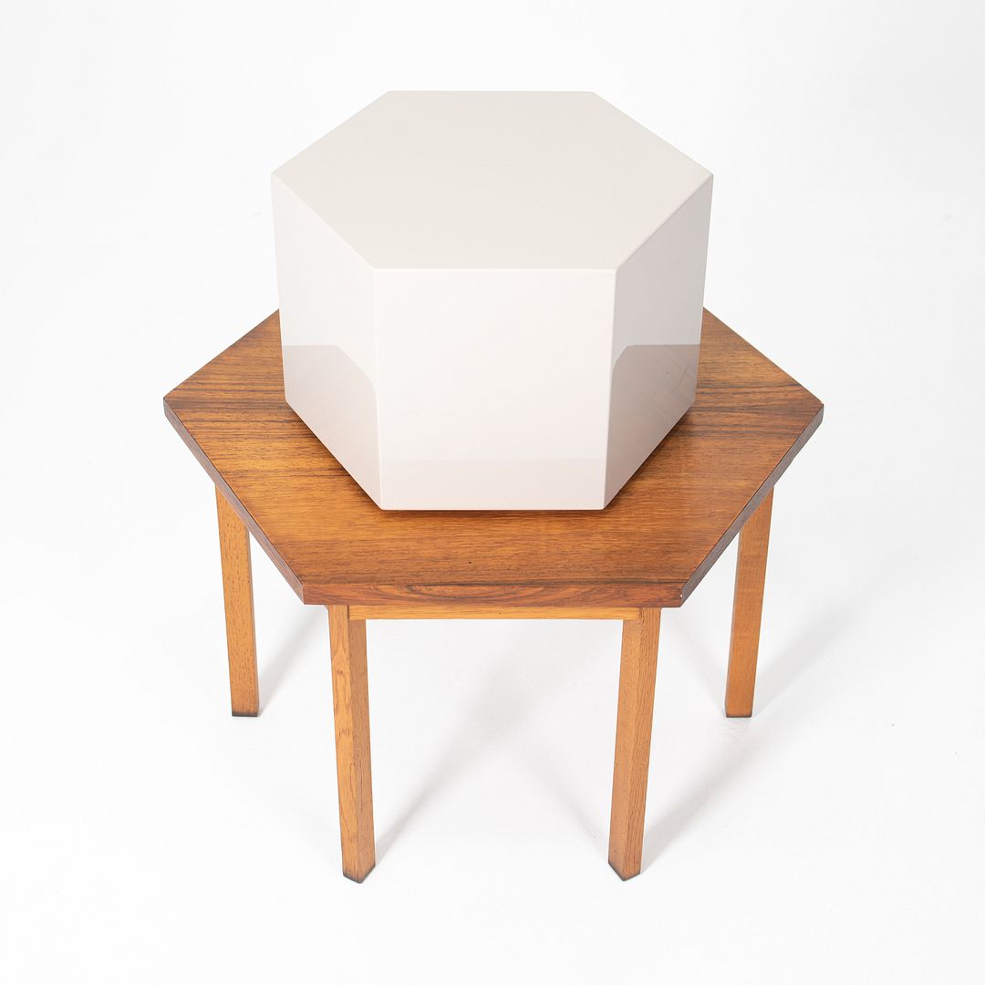 2010s Minotti Aeron Side Table Made of MDF and Miter Folding by Rodolfo Dordoni