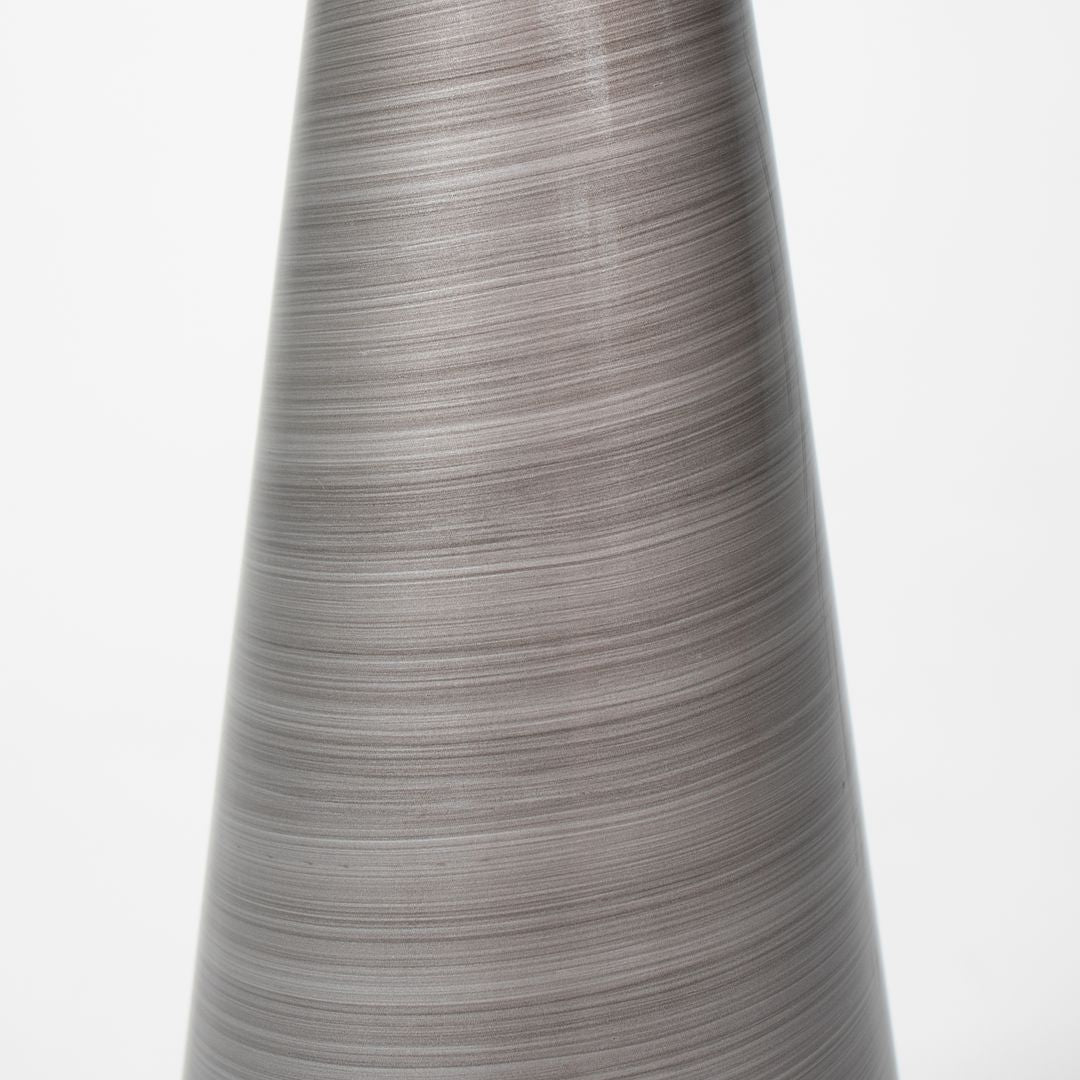 2020 Mitchell Gold and Bob Williams Addie Pull-Up Table with glass insert 1x Available