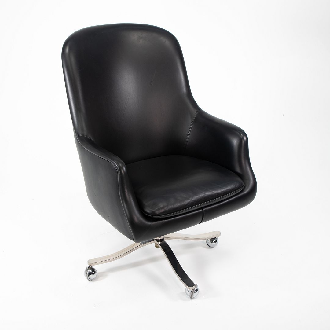 1980s Alpha Bucket Executive Chair by Nicos Zographos for Zographos Designs Ltd. in Black Leather - 3 Available