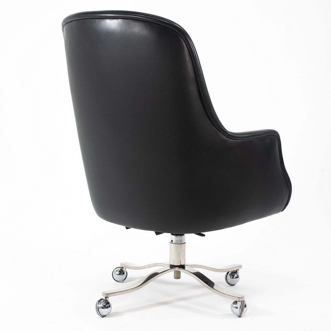 1980s Alpha Bucket Executive Chair by Nicos Zographos for Zographos Designs Ltd. in Black Leather - 3 Available