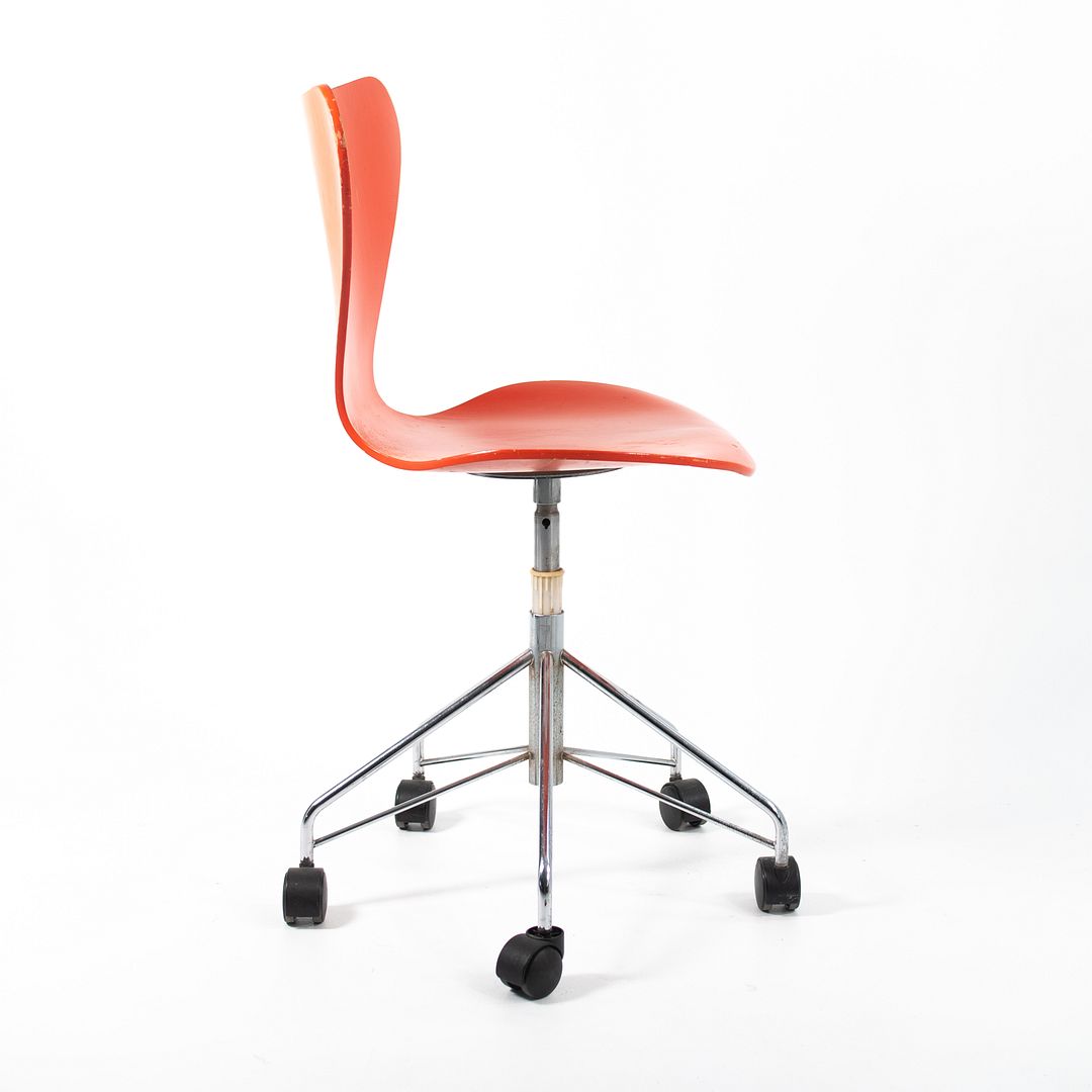 1979 3117 Rolling Chair by Arne Jacobsen for Fritz Hansen