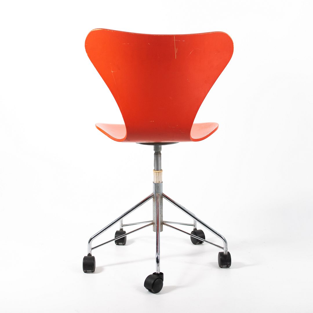 1979 3117 Rolling Chair by Arne Jacobsen for Fritz Hansen
