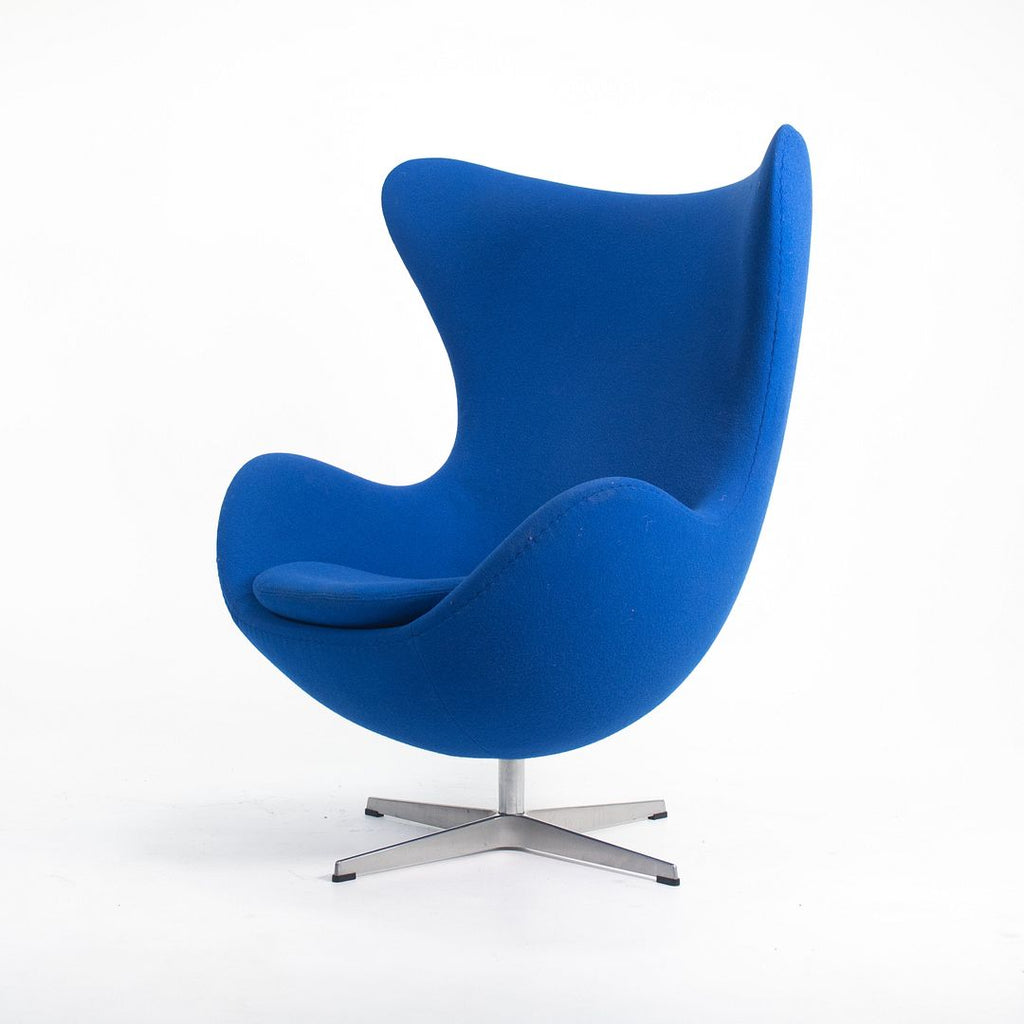2003 Egg Chair by Arne Jacobson for Fritz Hansen in Blue Fabric (Multiple Chairs Available)