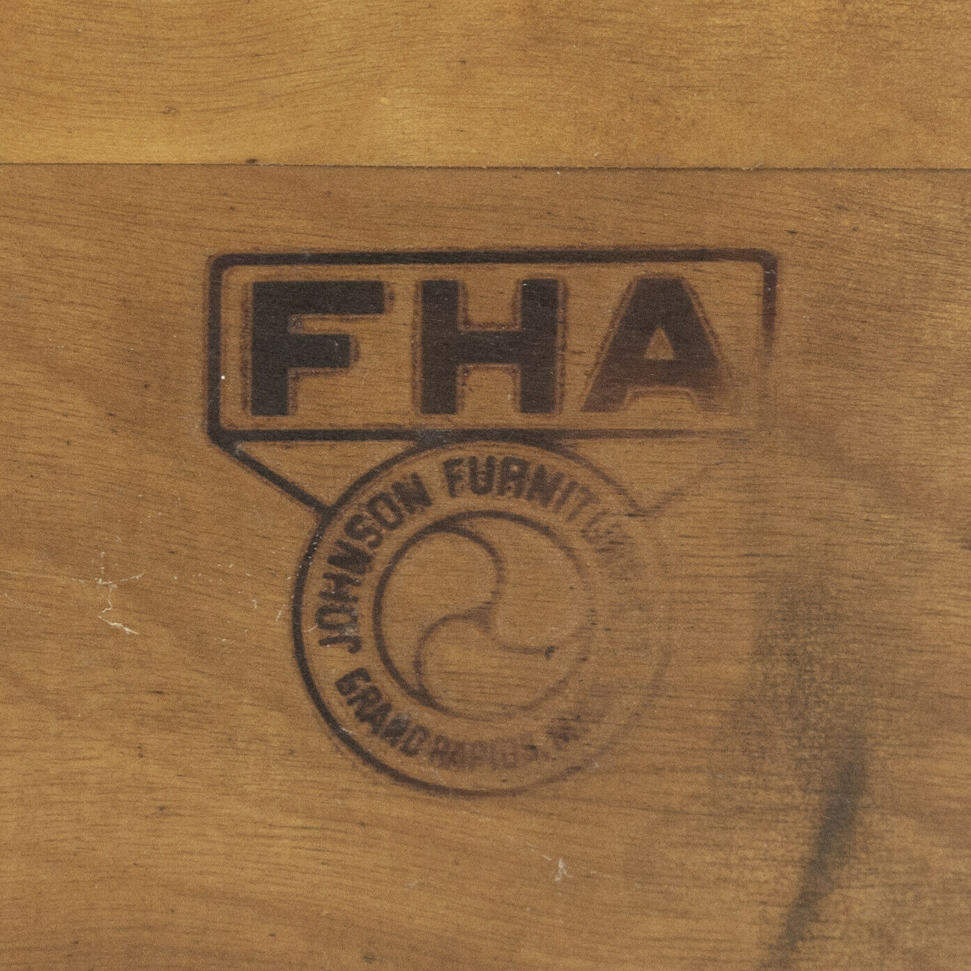 Eliel Saarinen & Pipsan Saarinen Swanson Johnson Furniture Co Four Drawer Dresser Cabinet