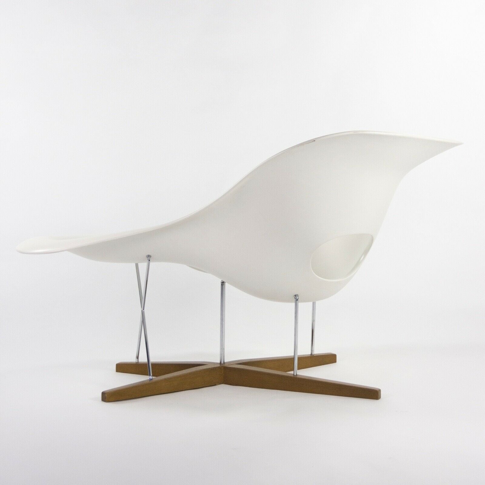 2005 La Chaise Lounge Chair by Charles and Ray Eames for Vitra Herman Miller