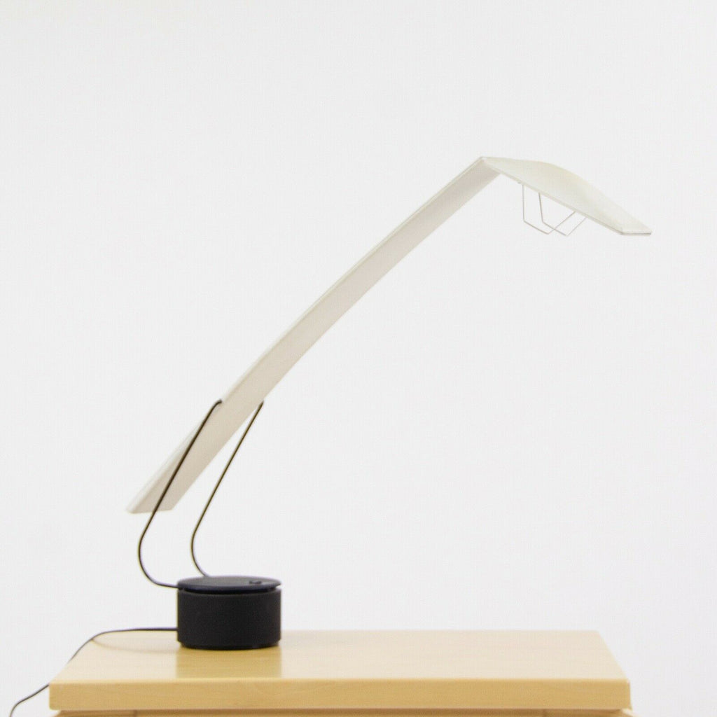 SOLD 1980s Mario Barbaglia and Marco Colombo Dove Lamp for PAF Studio 3 NEMO in White