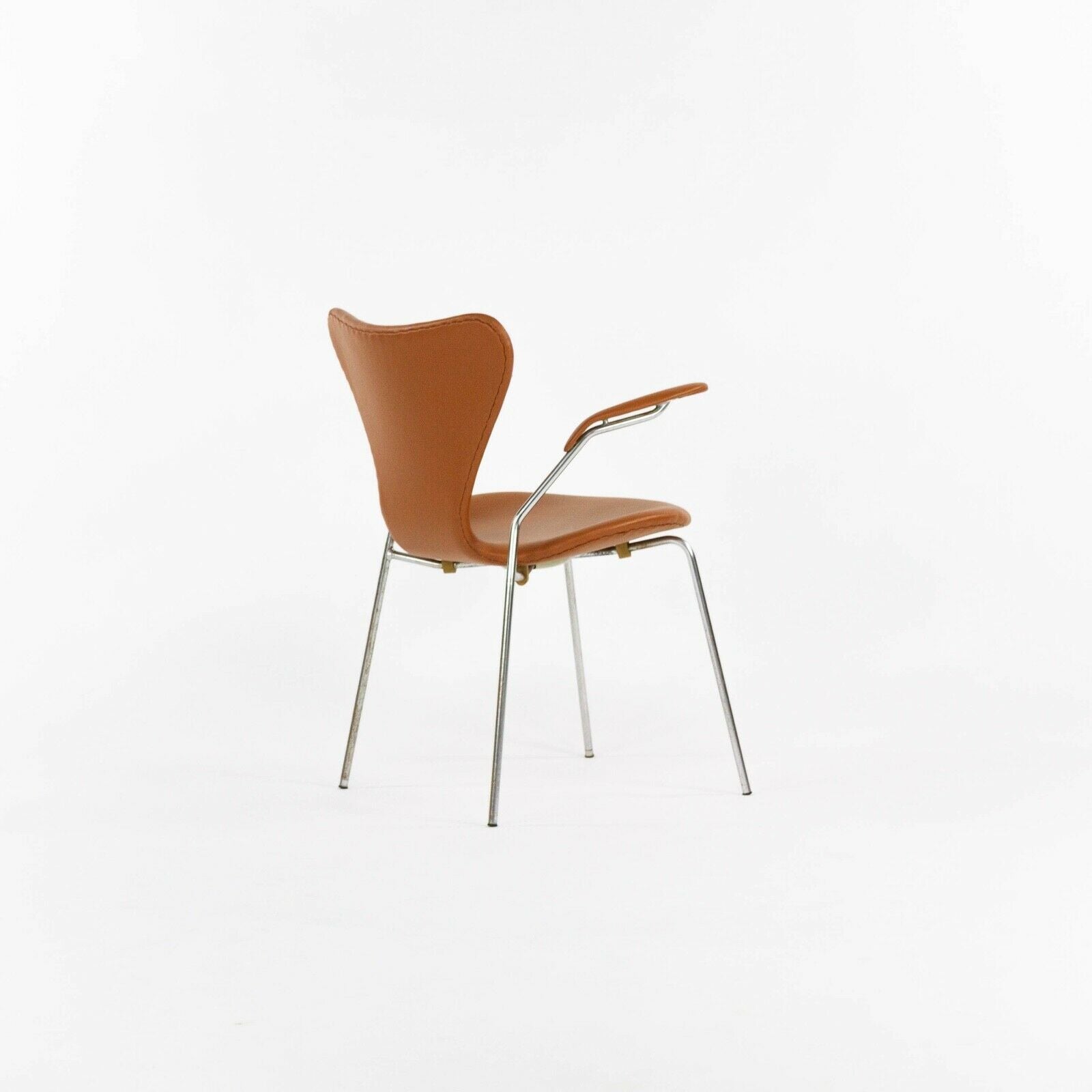 1969 Arne Jacobsen Fritz Hansen Series 7 Armchair Hand Stitched Leather 4-12 Available