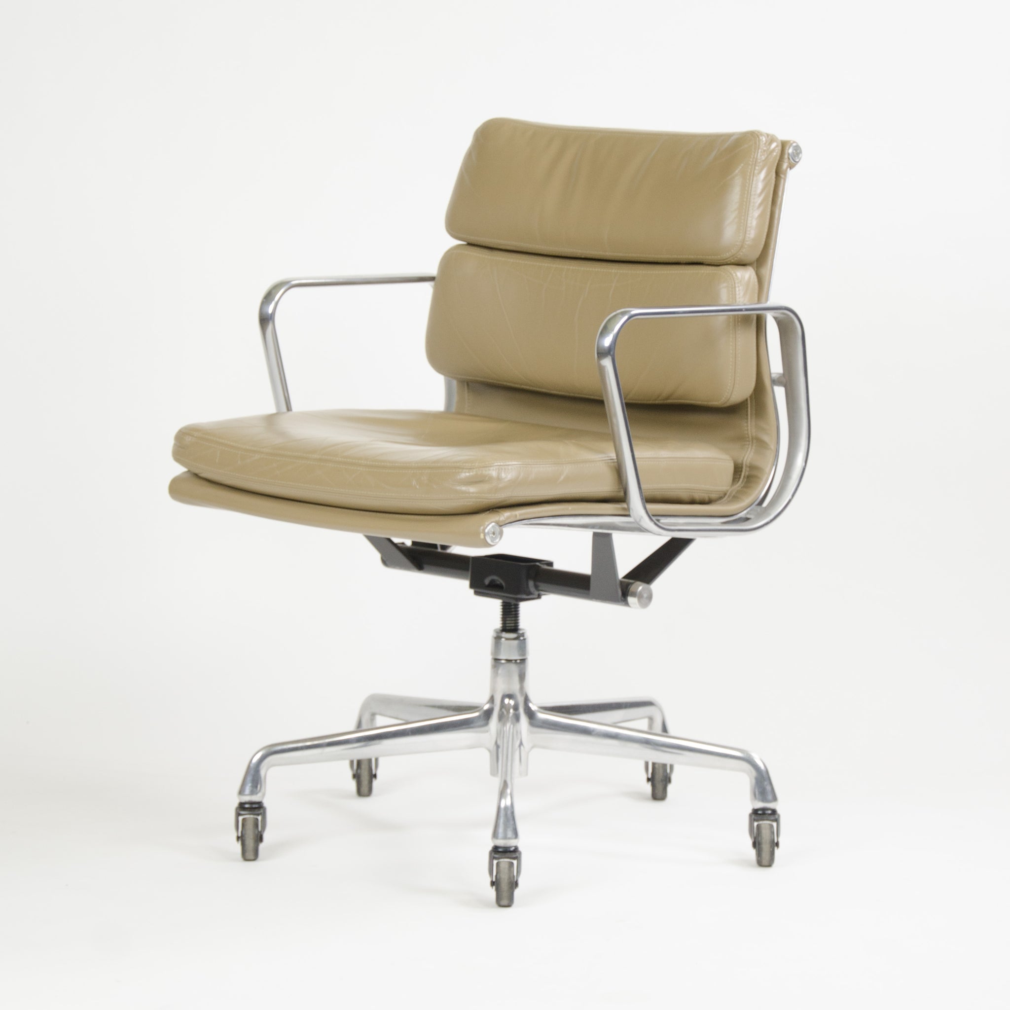 SOLD Herman Miller Eames Soft Pad Aluminum Group Chair Tan Leather 2000's 1x Avail