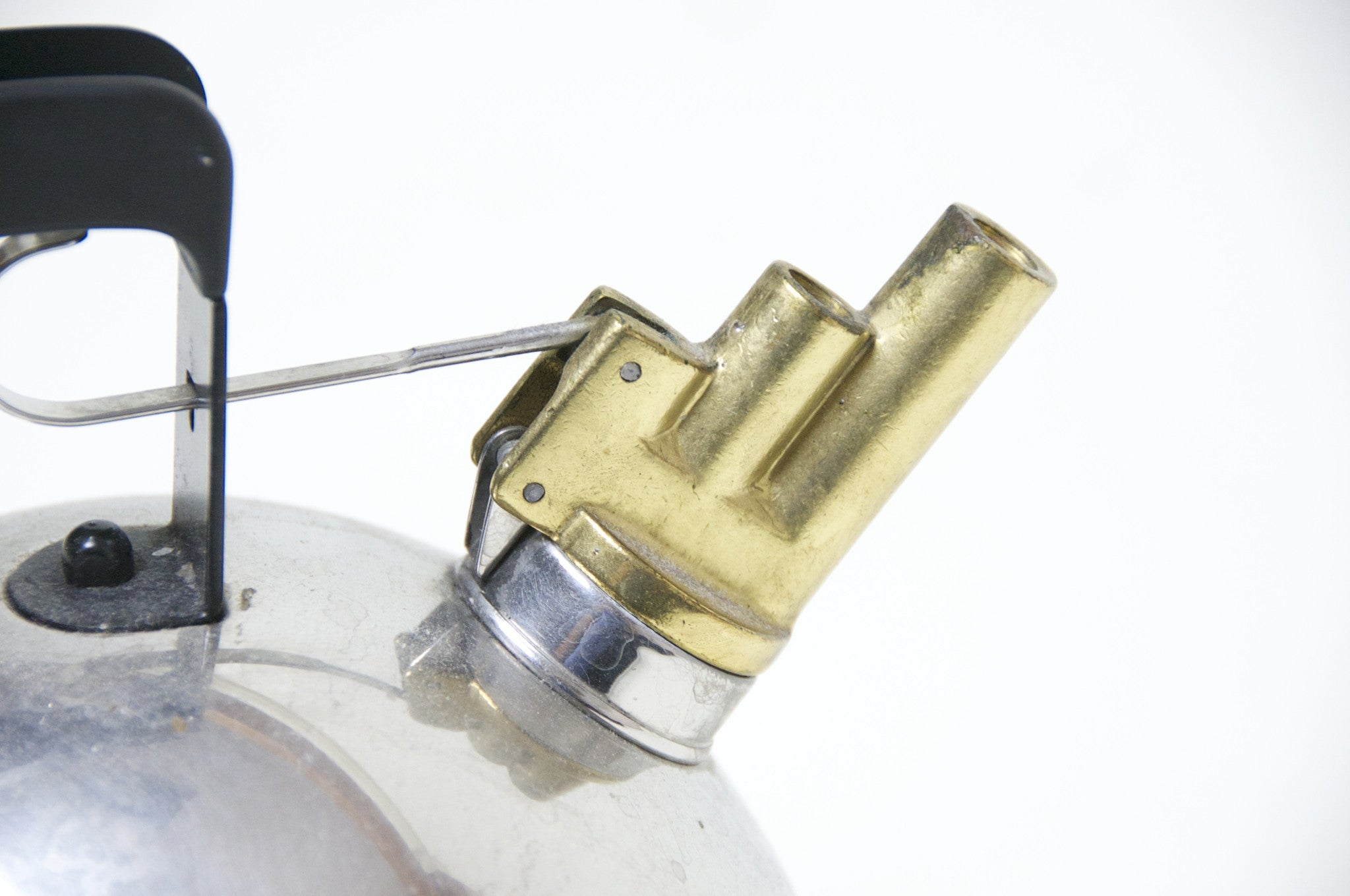 Richard Sapper 9091 Tea Kettle By Alessi