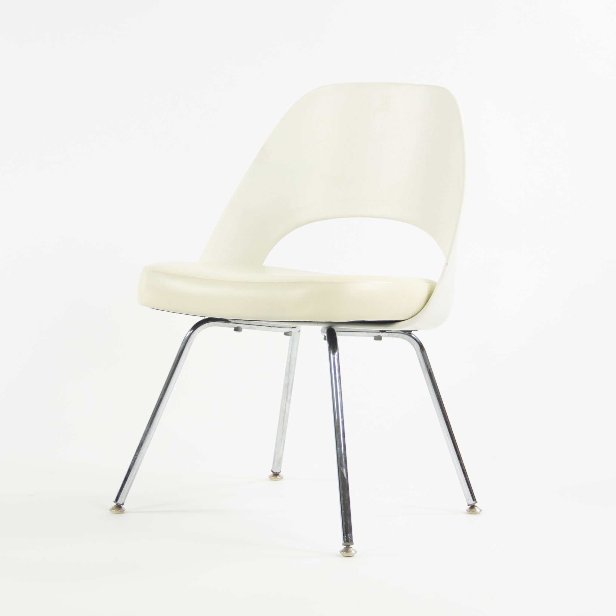 2014 Knoll Studio Eero Saarinen Executive Armless Side Chairs White 150+ Available