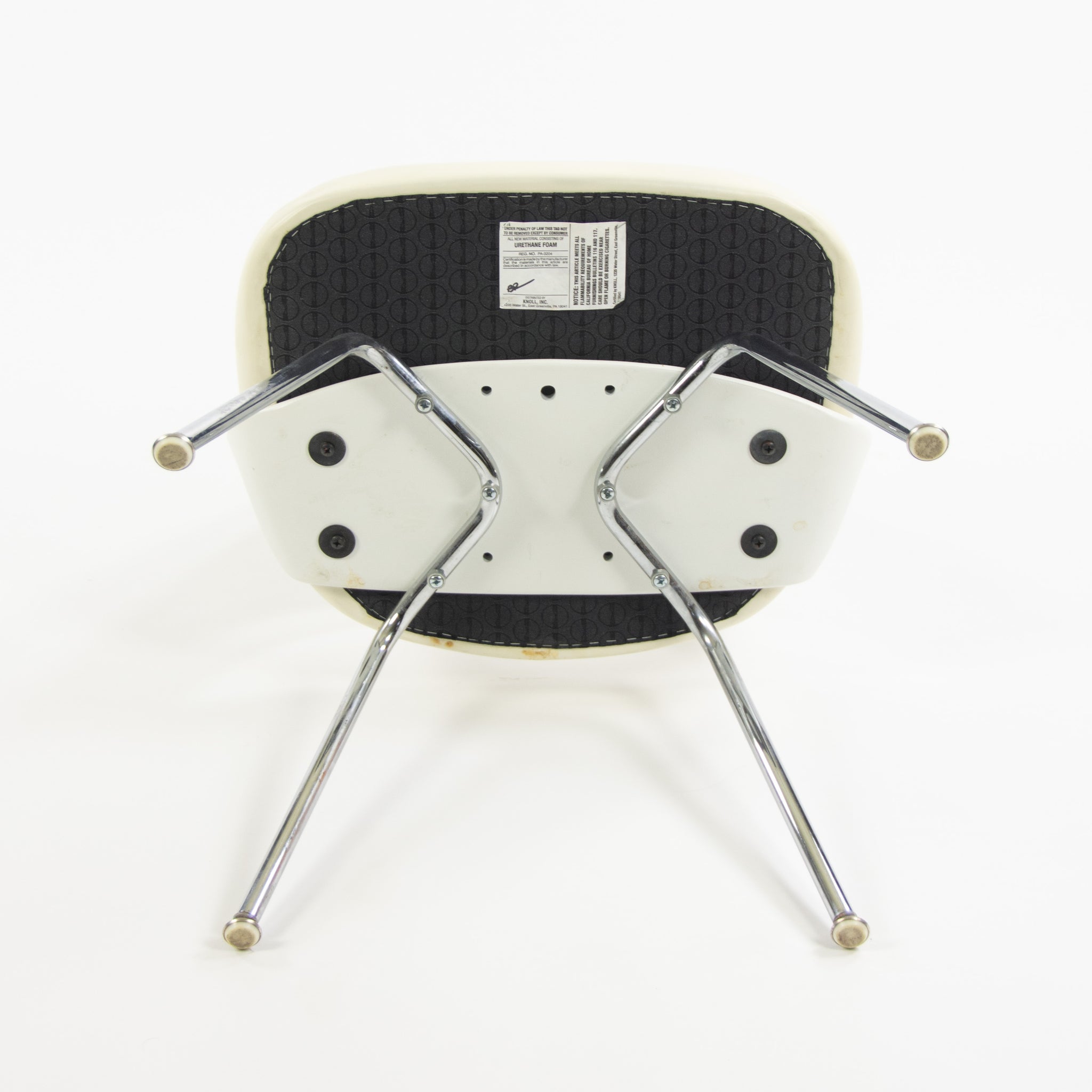 2014 Knoll Studio Eero Saarinen Executive Armless Side Chairs White 150+ Available