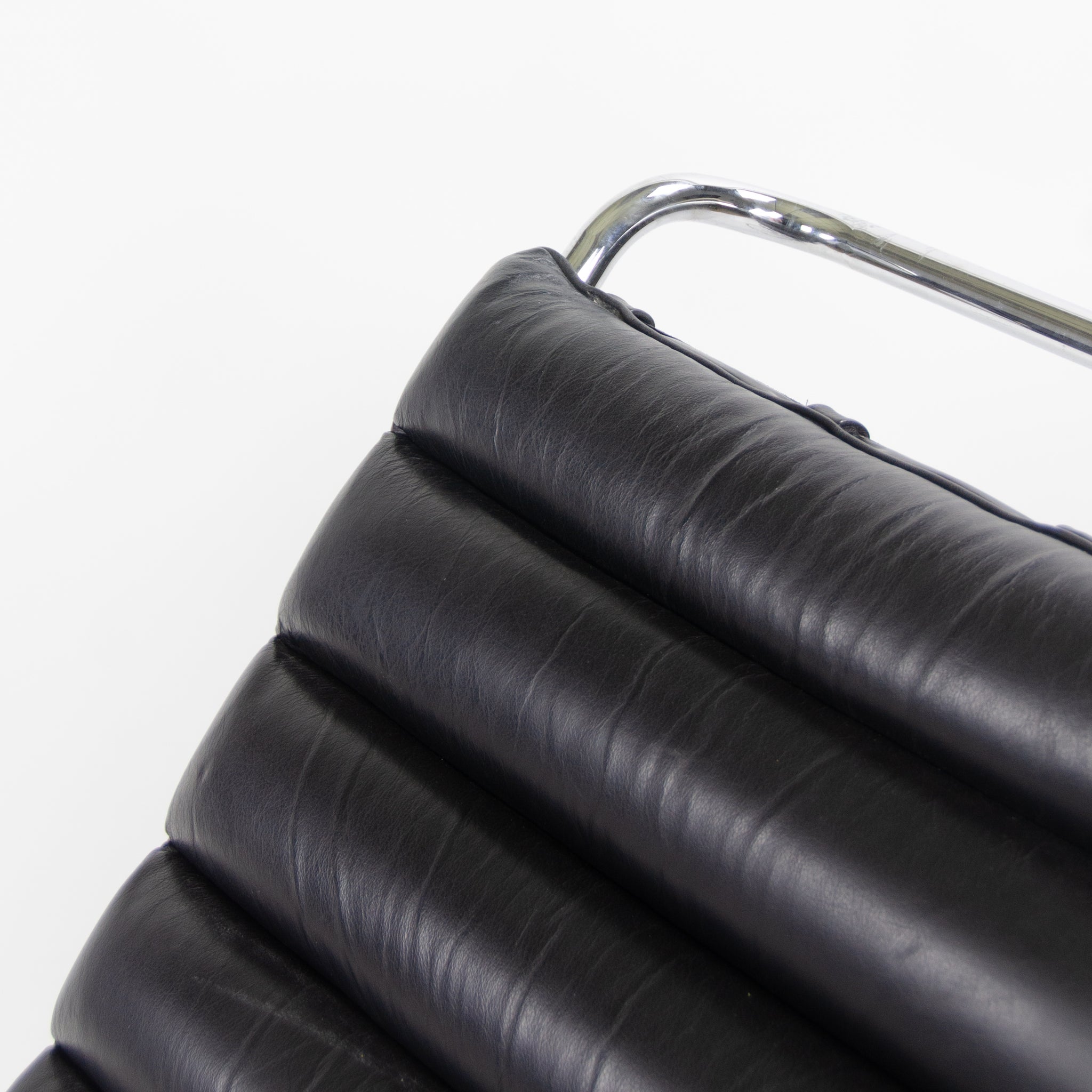 SOLD Knoll International Mies Van Der Rohe MR Chaise Adjustable Lounge Vintage Pair