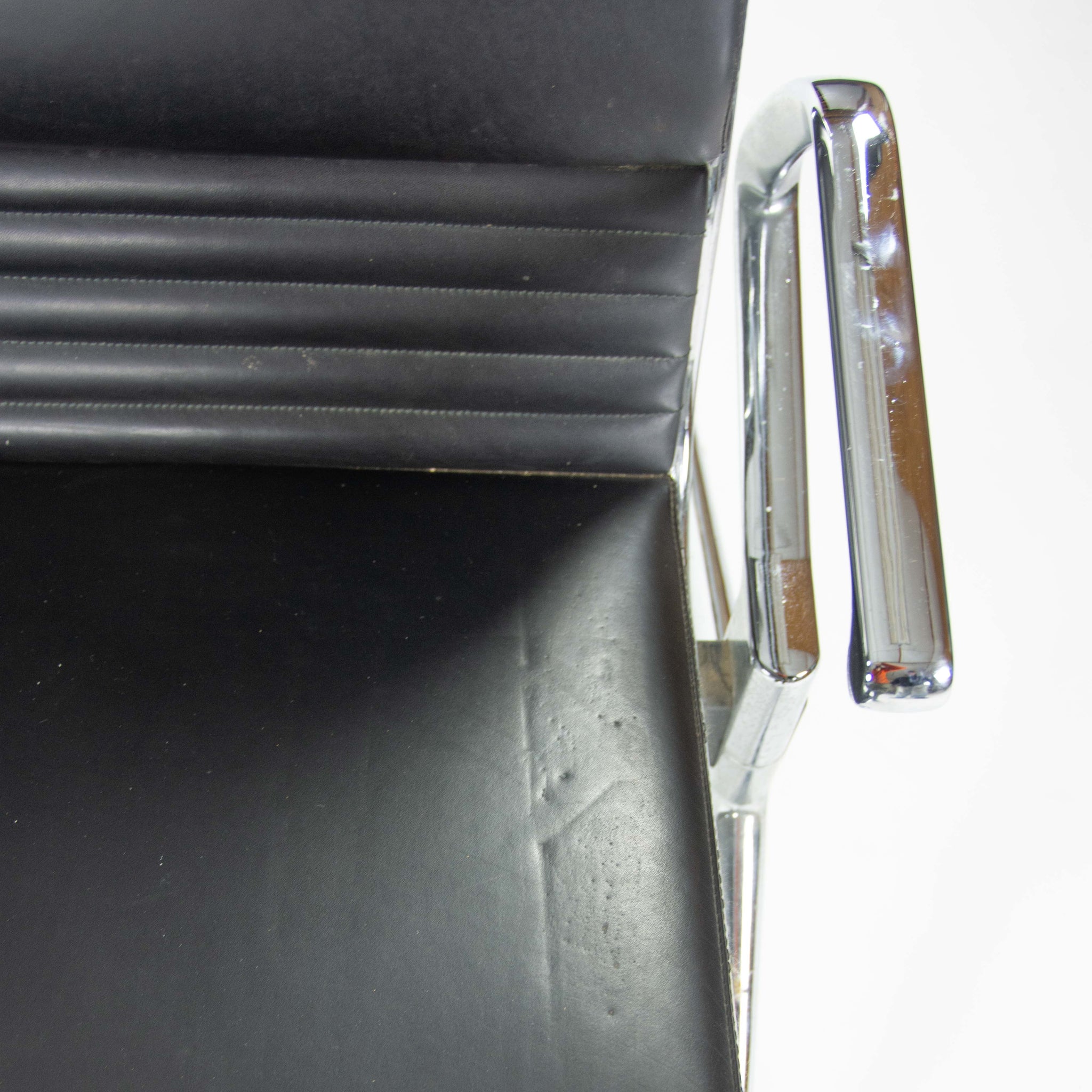 SOLD Jorgen Kastholm Kusch+Co 7130 3-Seater Airport Bench Seating Black Leather