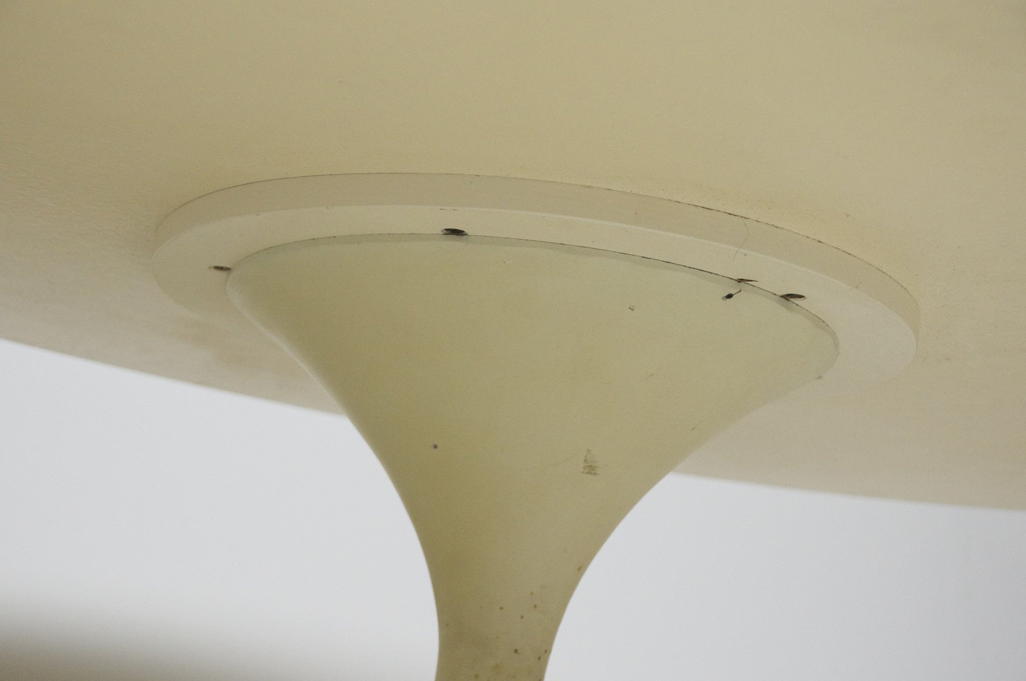 SOLD Knoll Eero Saarinen Vintage Tulip Coffee Table 1960's